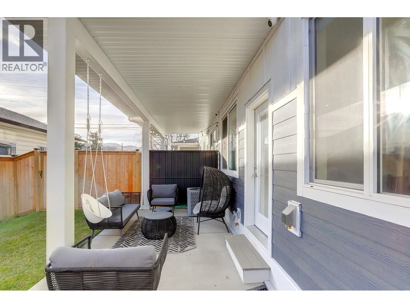 1999 15 Avenue Unit# 14