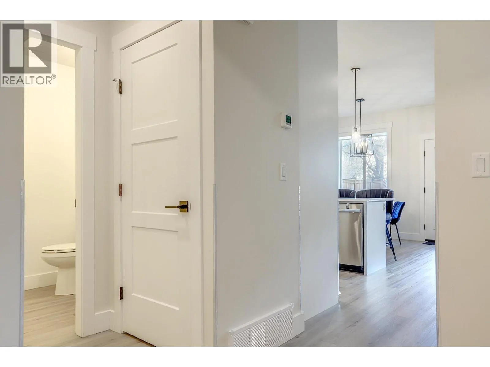 1999 15 Avenue Unit# 14