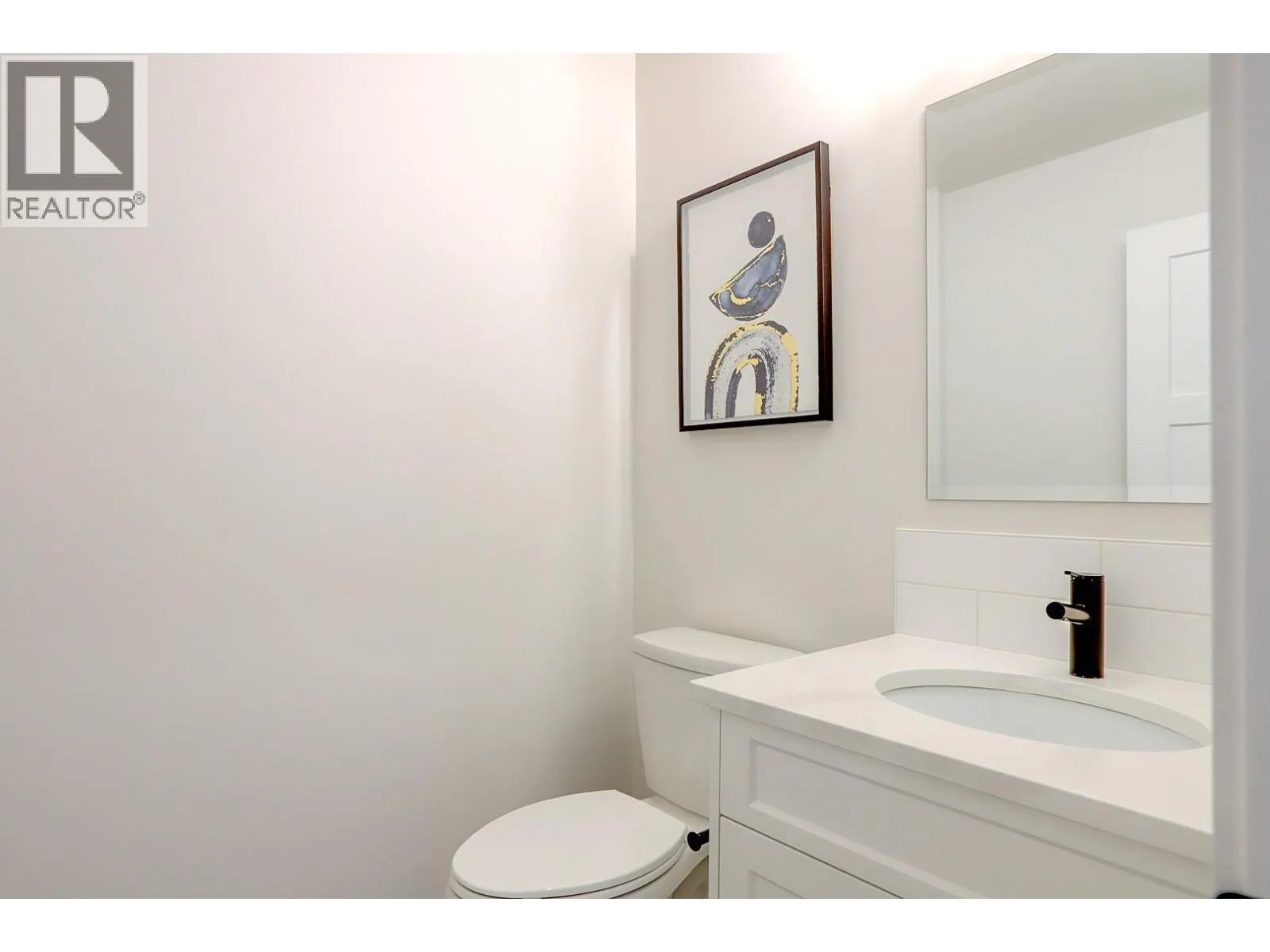 1999 15 Avenue Unit# 14