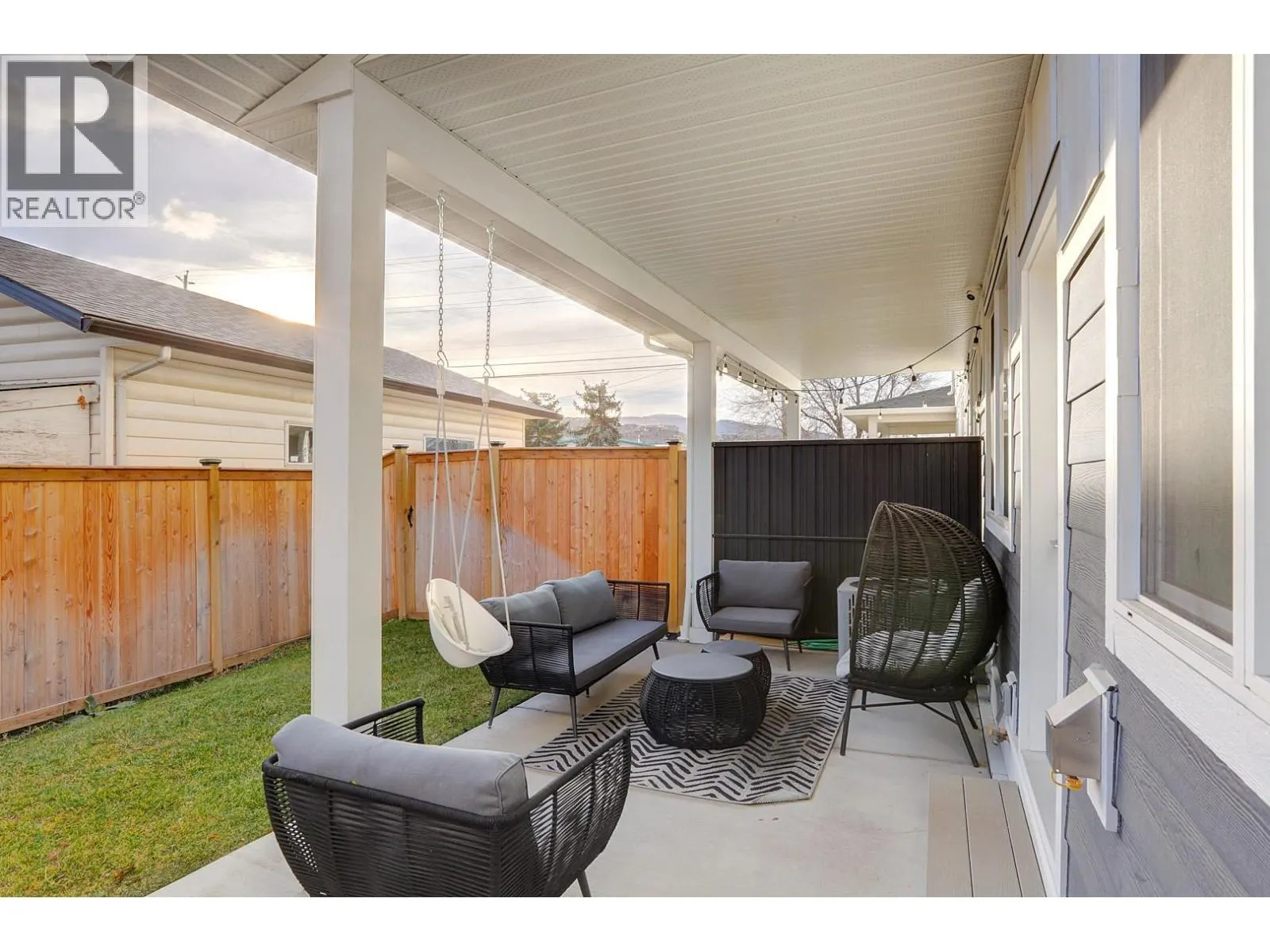 1999 15 Avenue Unit# 14