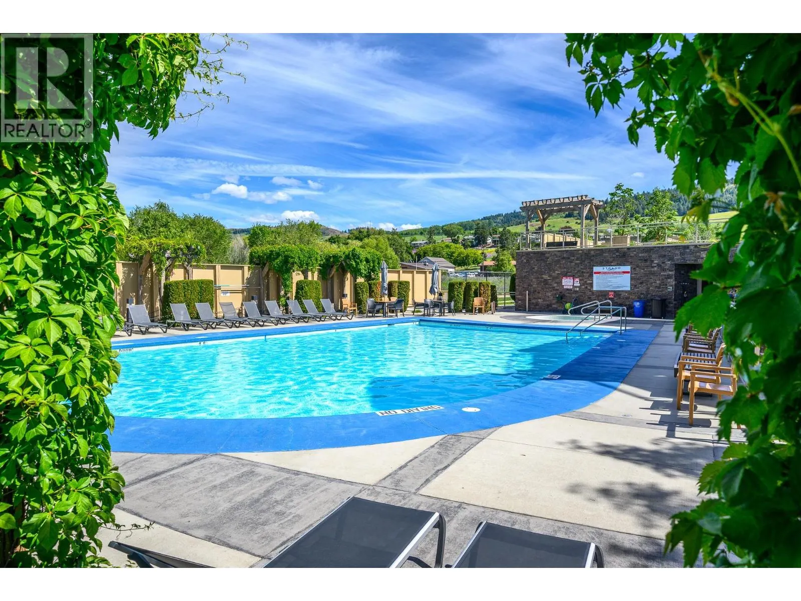 7343 Okanagan Landing Road Unit# 2405