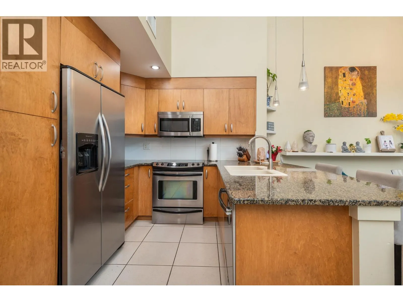 7343 Okanagan Landing Road Unit# 2405