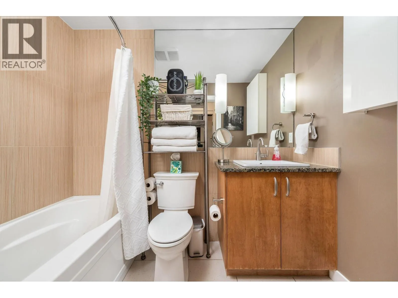 7343 Okanagan Landing Road Unit# 2405