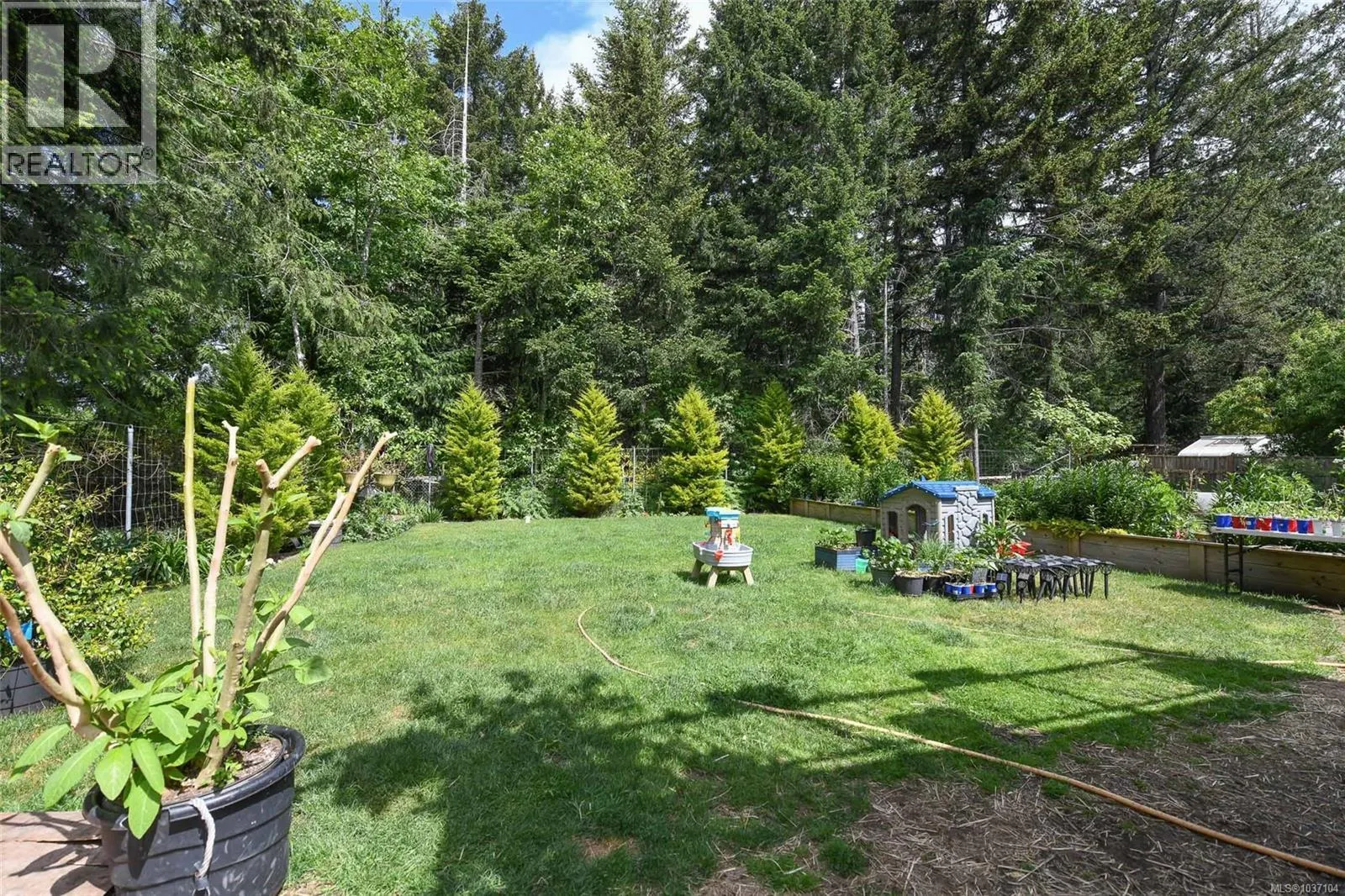 2126 Cypress Rd