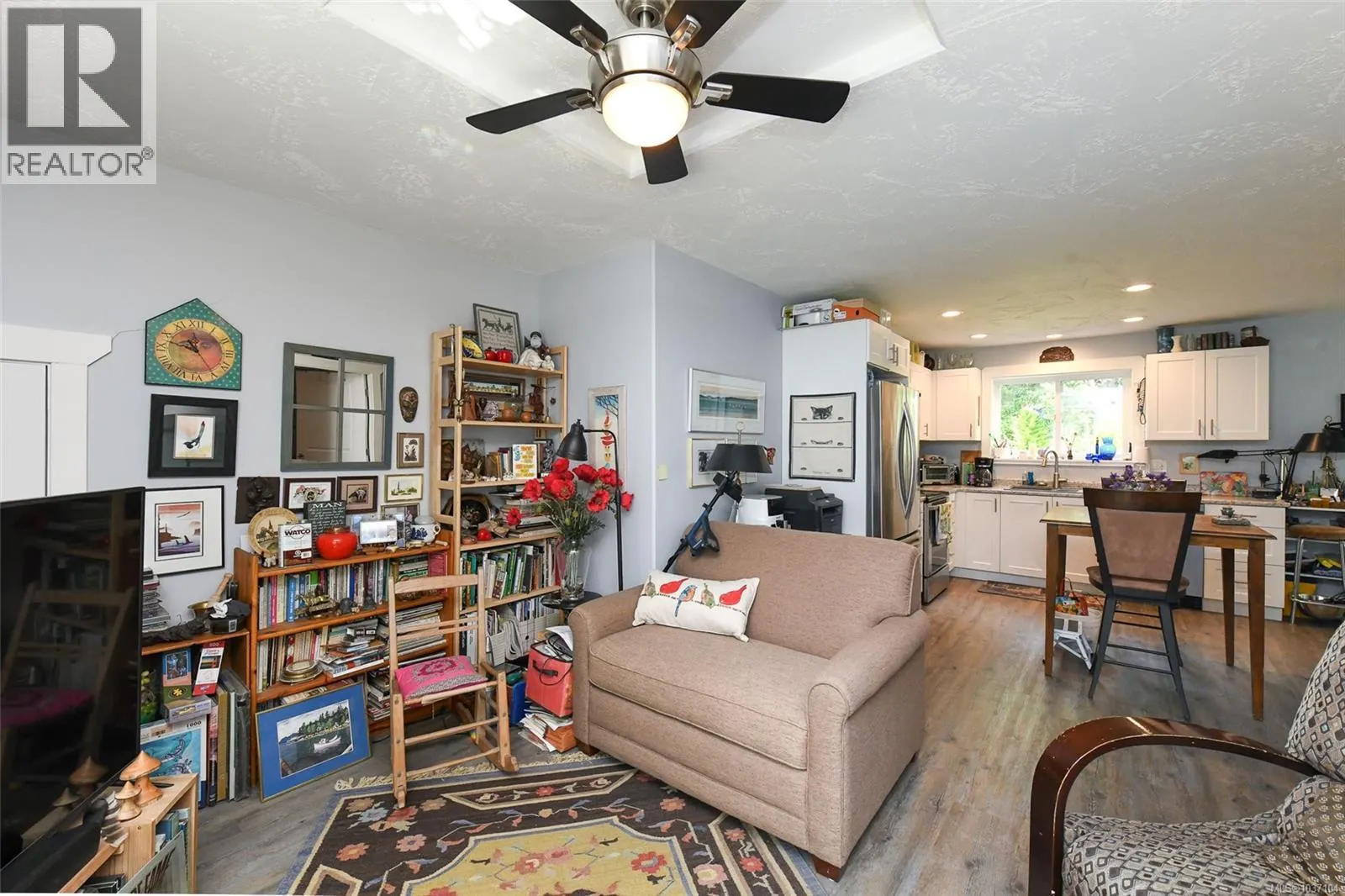 2126 Cypress Rd