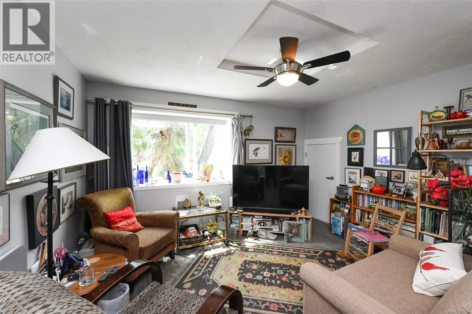 2126 Cypress Rd