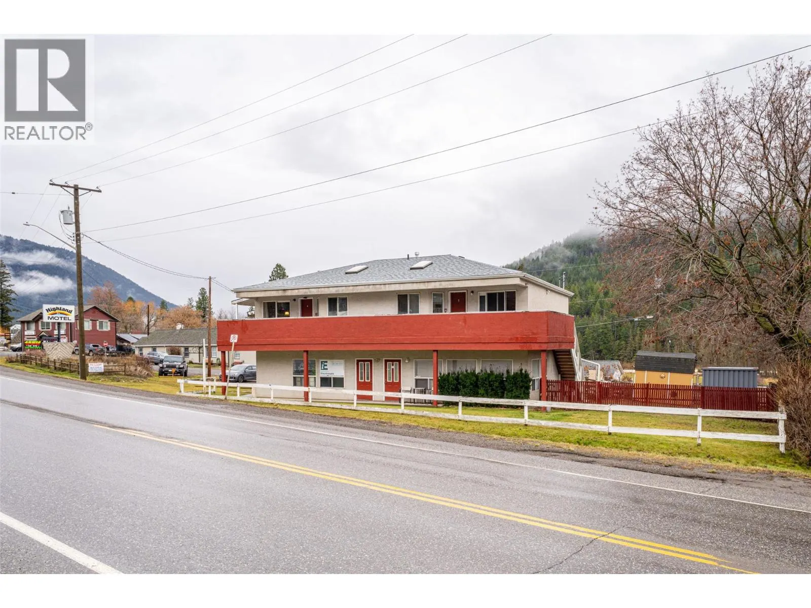 5683 97 Highway