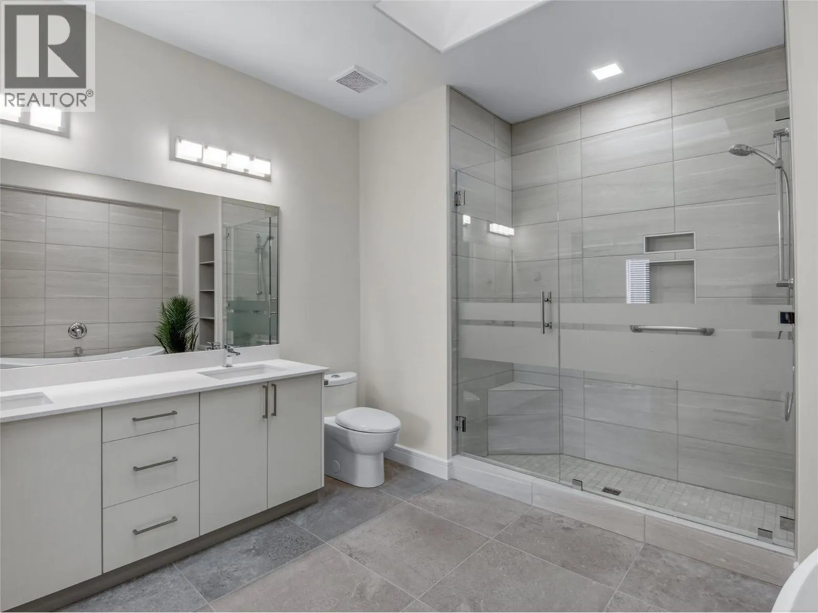 1723 Treffry Place
