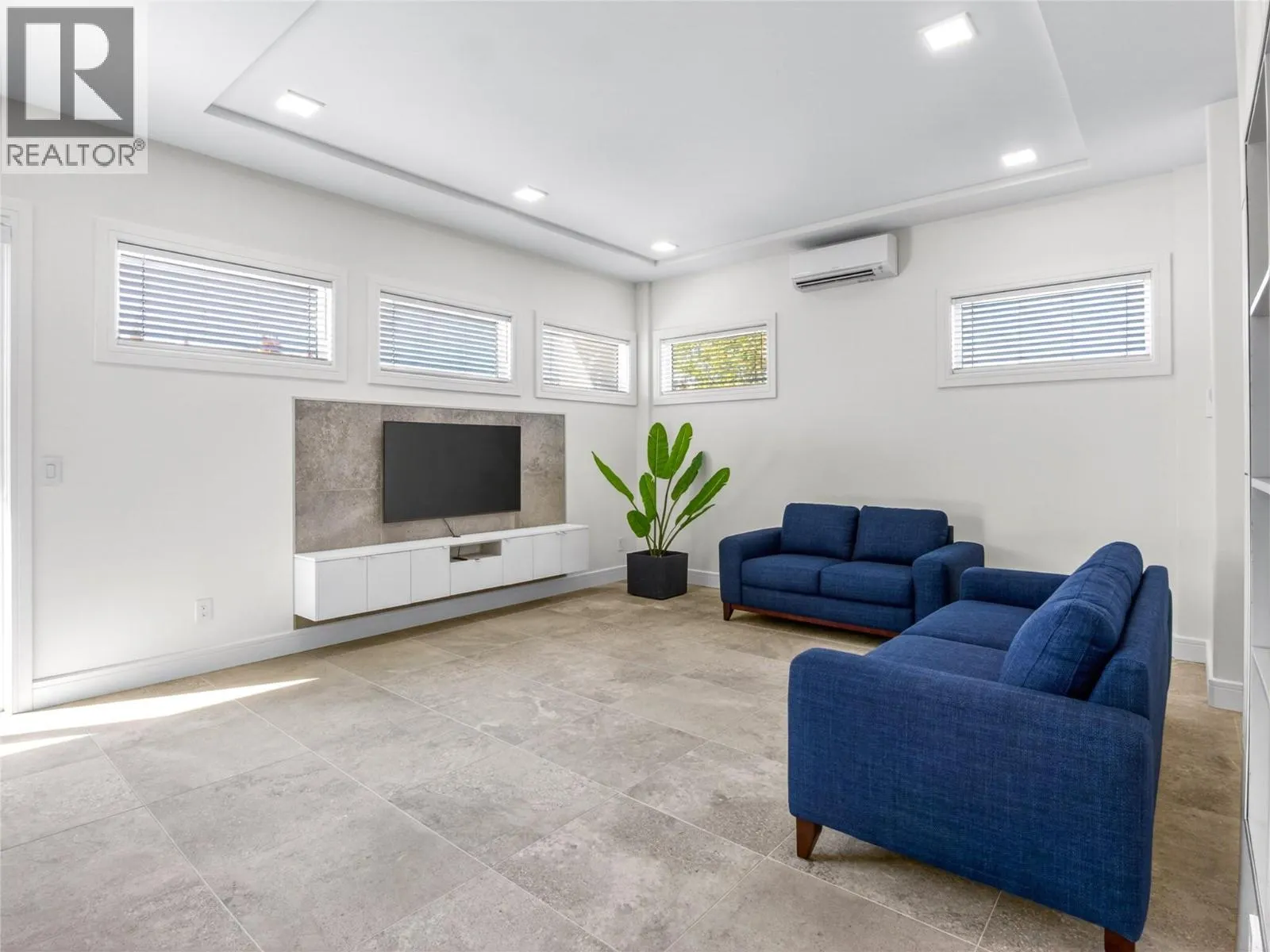 1723 Treffry Place