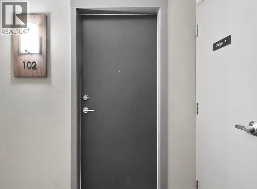 1800 Richter Street Unit# 102