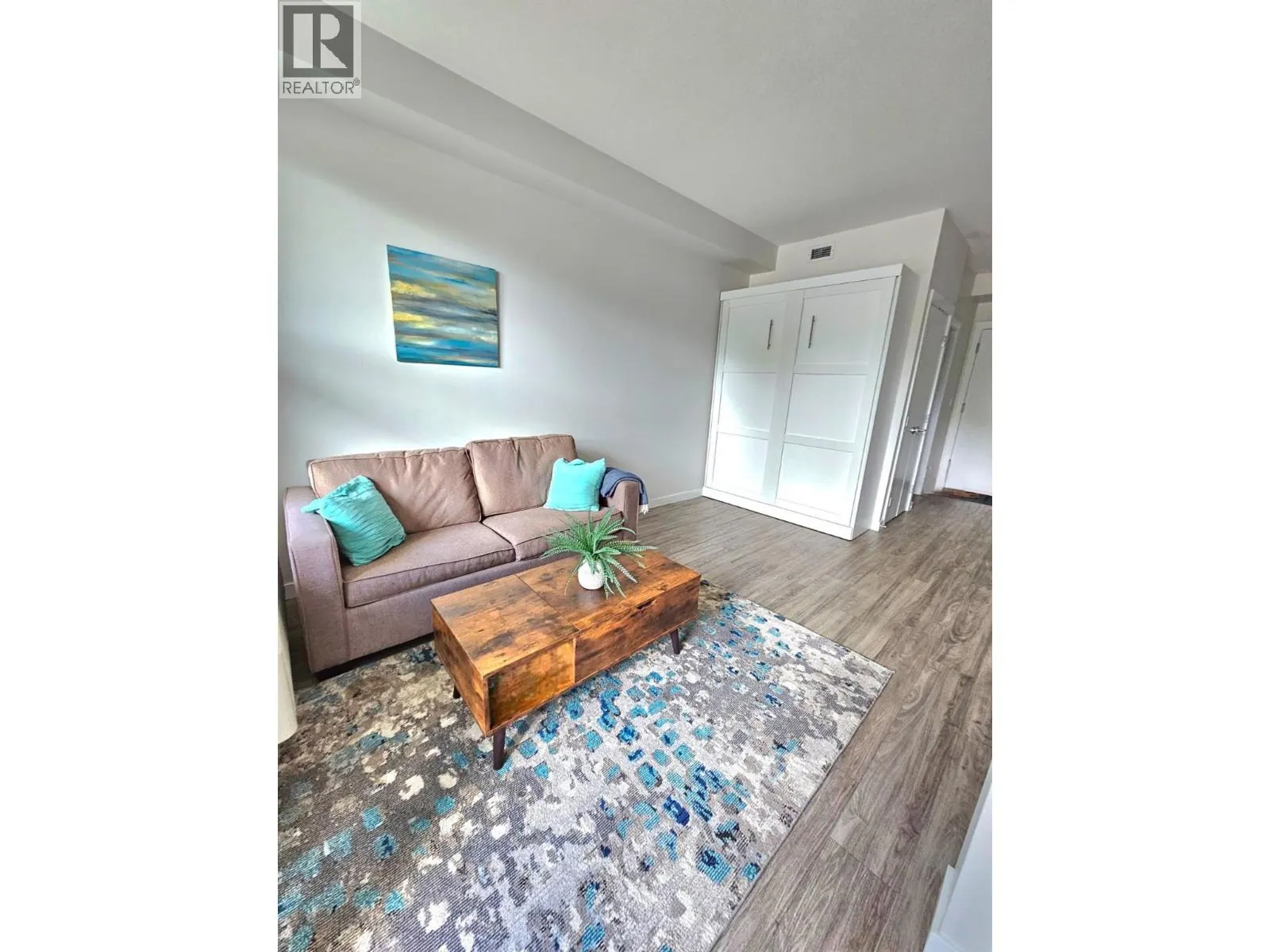 1800 Richter Street Unit# 102