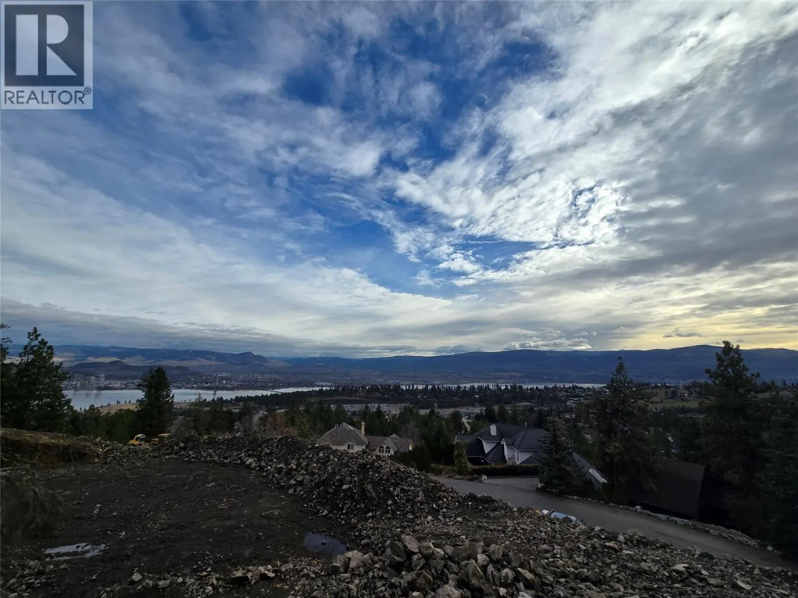 PROPOSED LOT A 930 Pinewood Place Lot# Prop.LOT A
