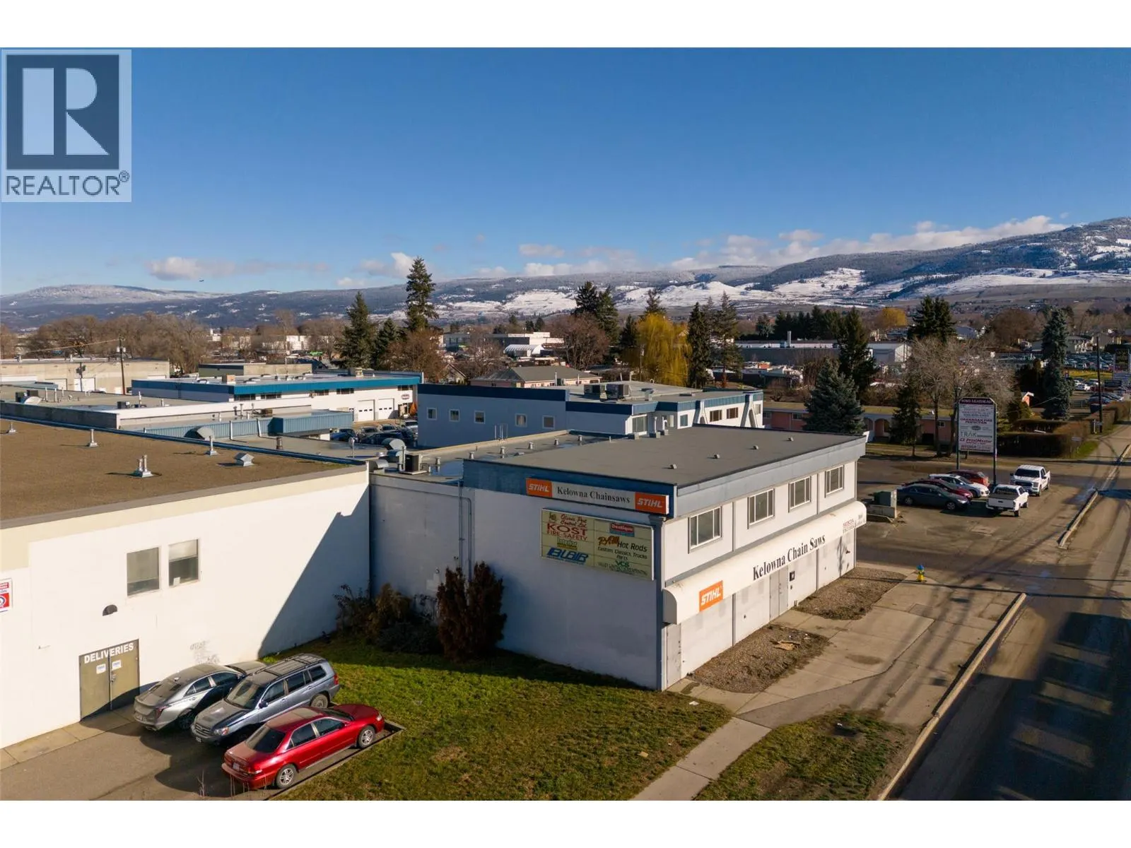 1060 Leathead Road Unit# 10