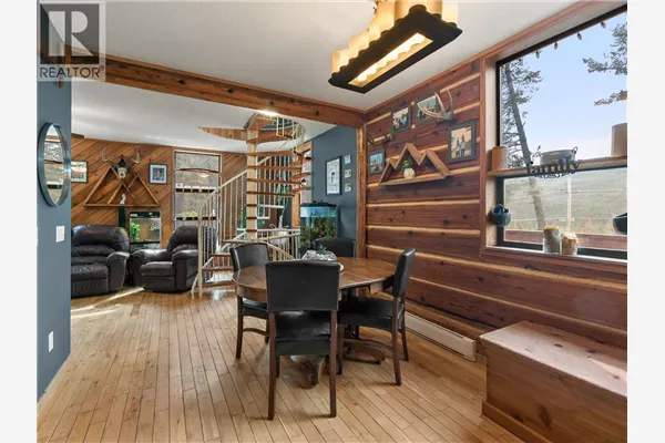 1809 Cardinal Creek Road