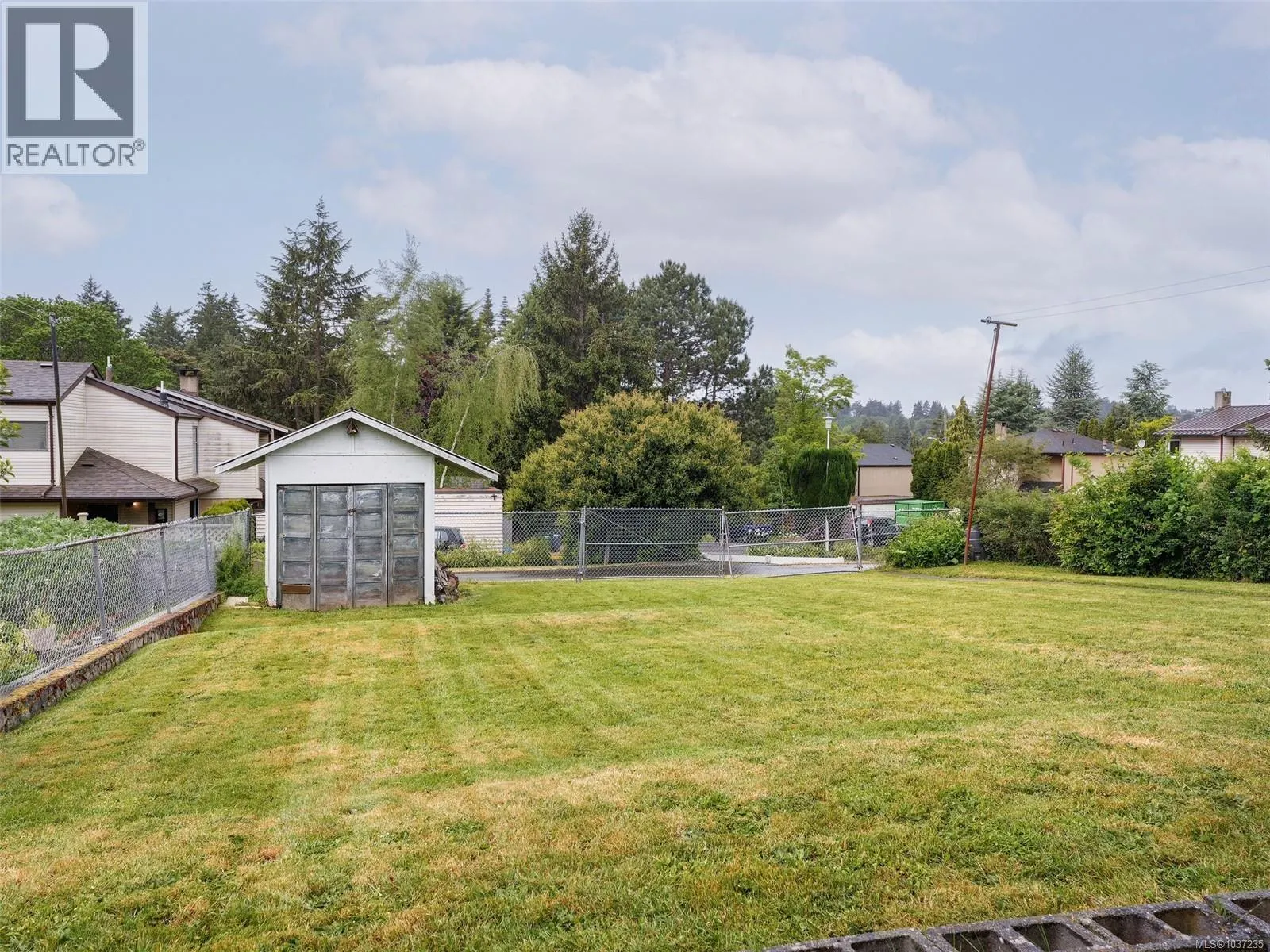 4034 Carey Rd