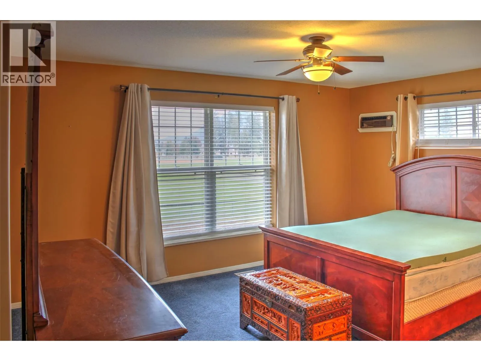 303 Regent Avenue Unit# 31