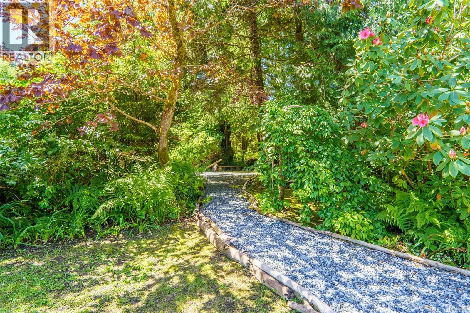 1334 Chesterman Beach Rd