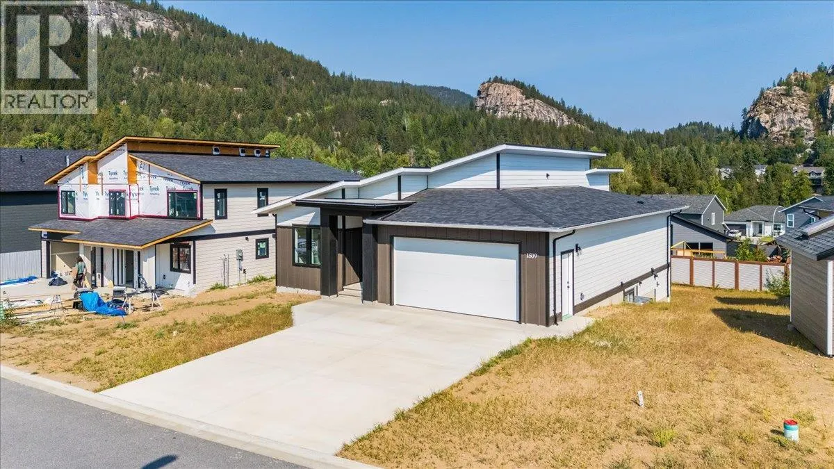 1509 Aspen Lane