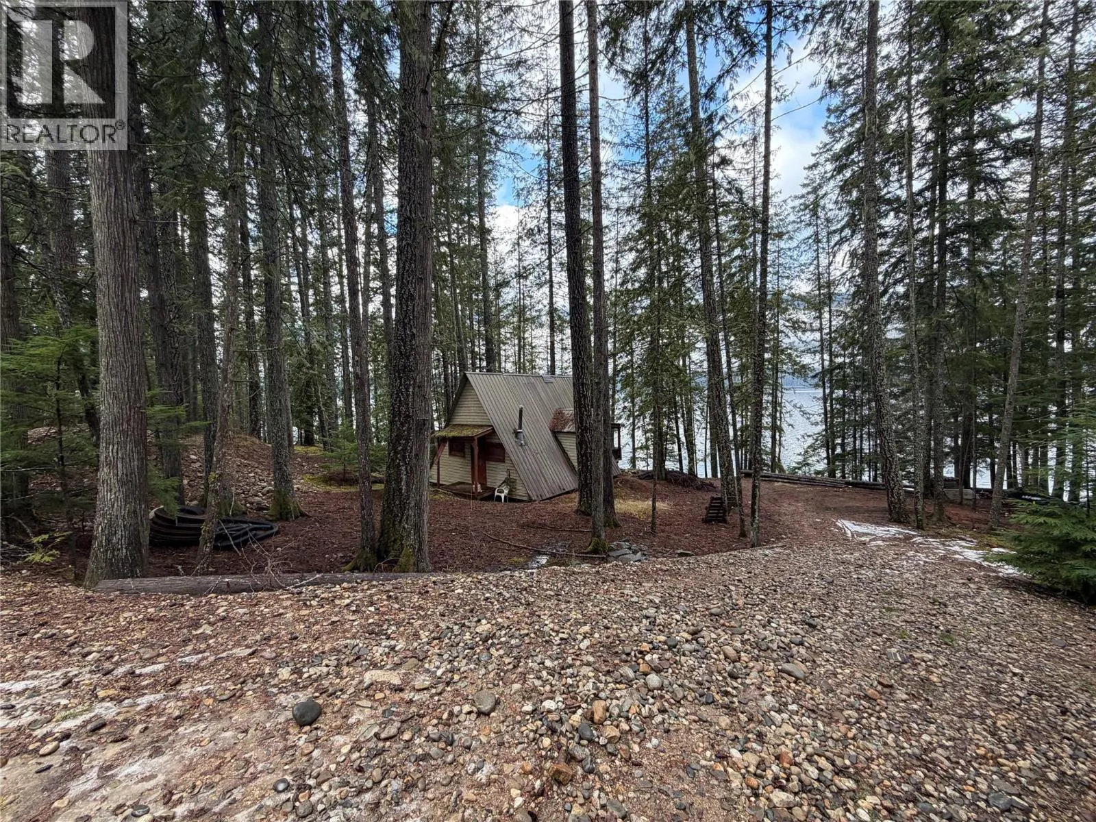 8700 Mabel Lake Road