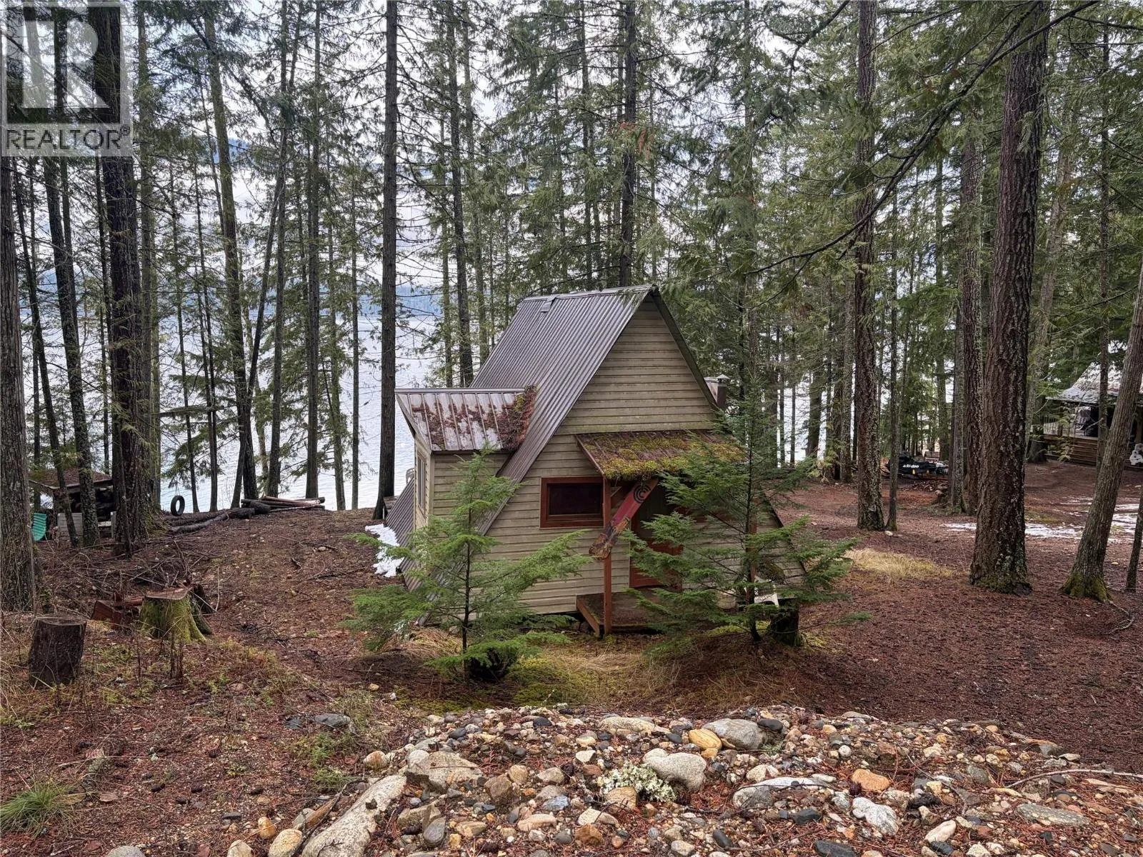 8700 Mabel Lake Road