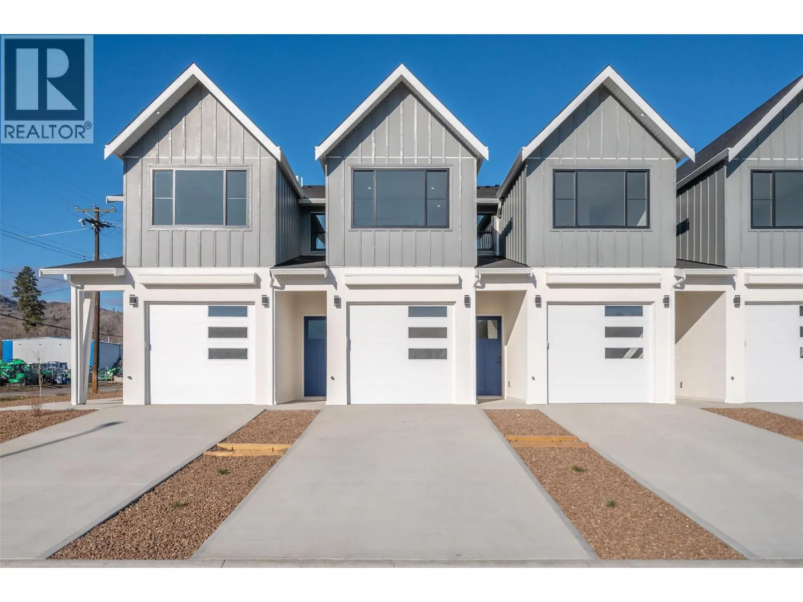 194 Maple Place Unit# 2