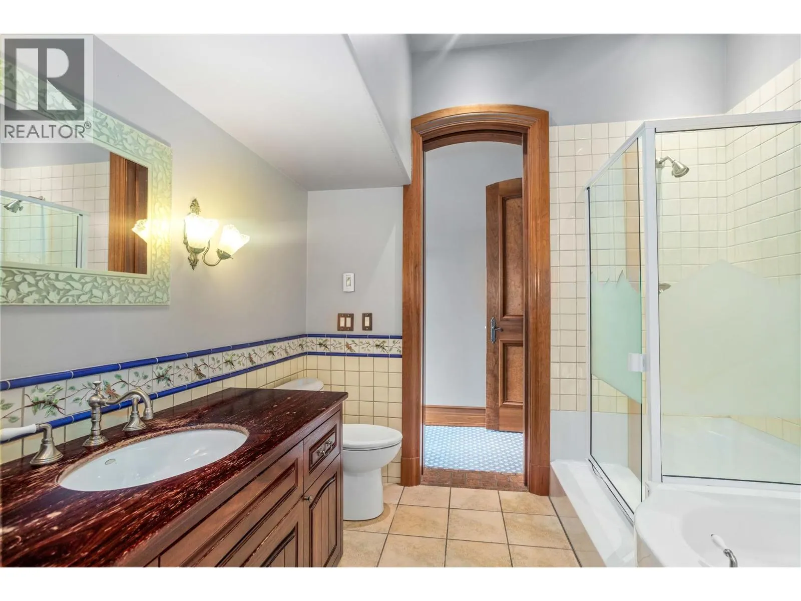 5335 Big White Road Unit# 408