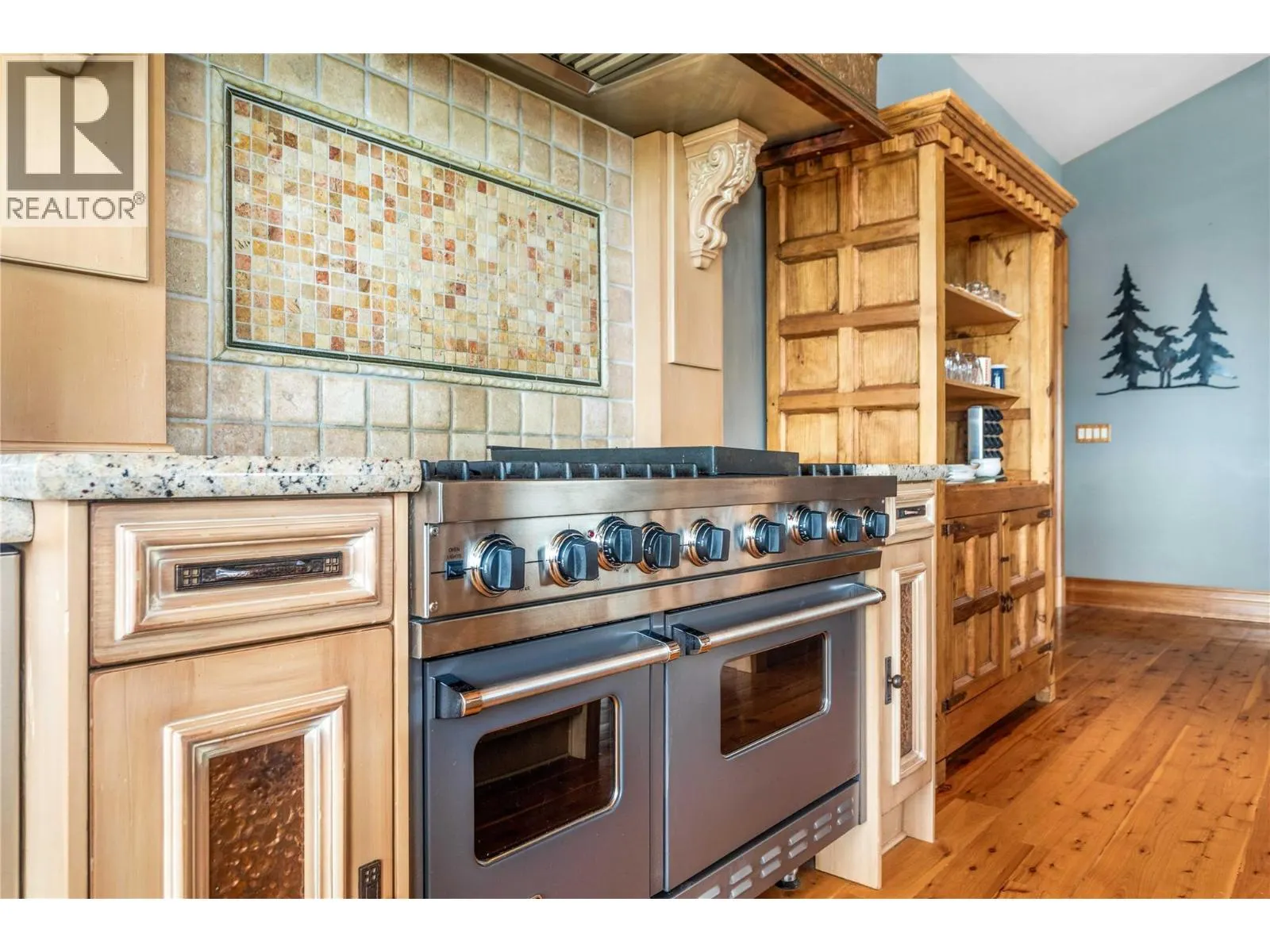 5335 Big White Road Unit# 408