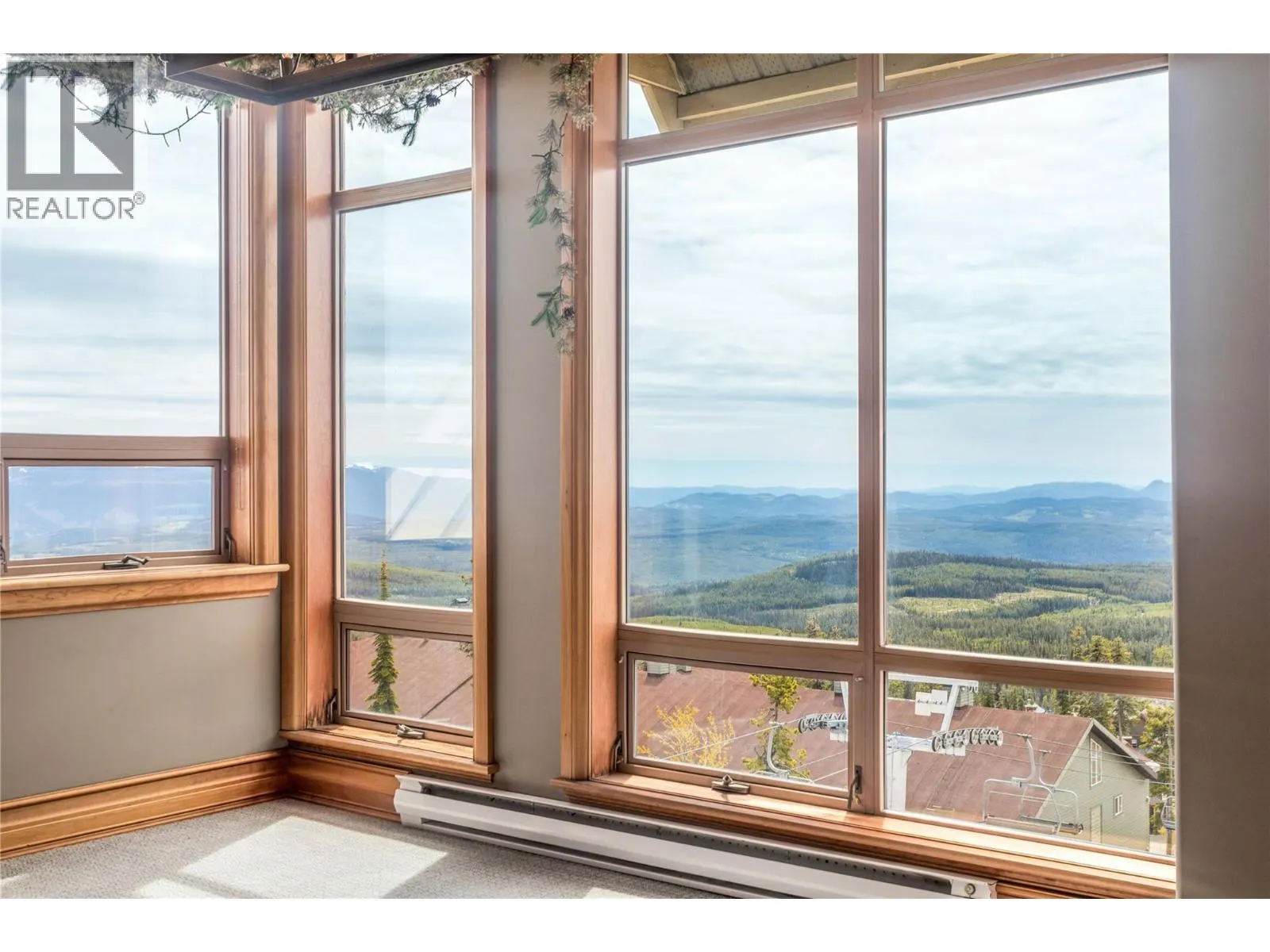 5335 Big White Road Unit# 408