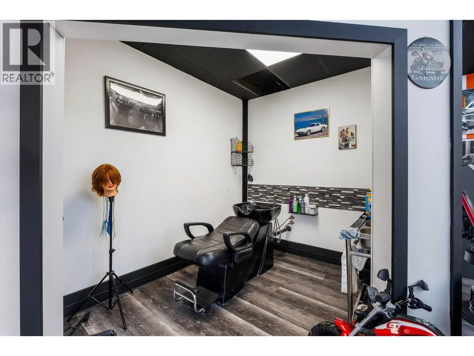 5145 26 Street Street Unit# 105A