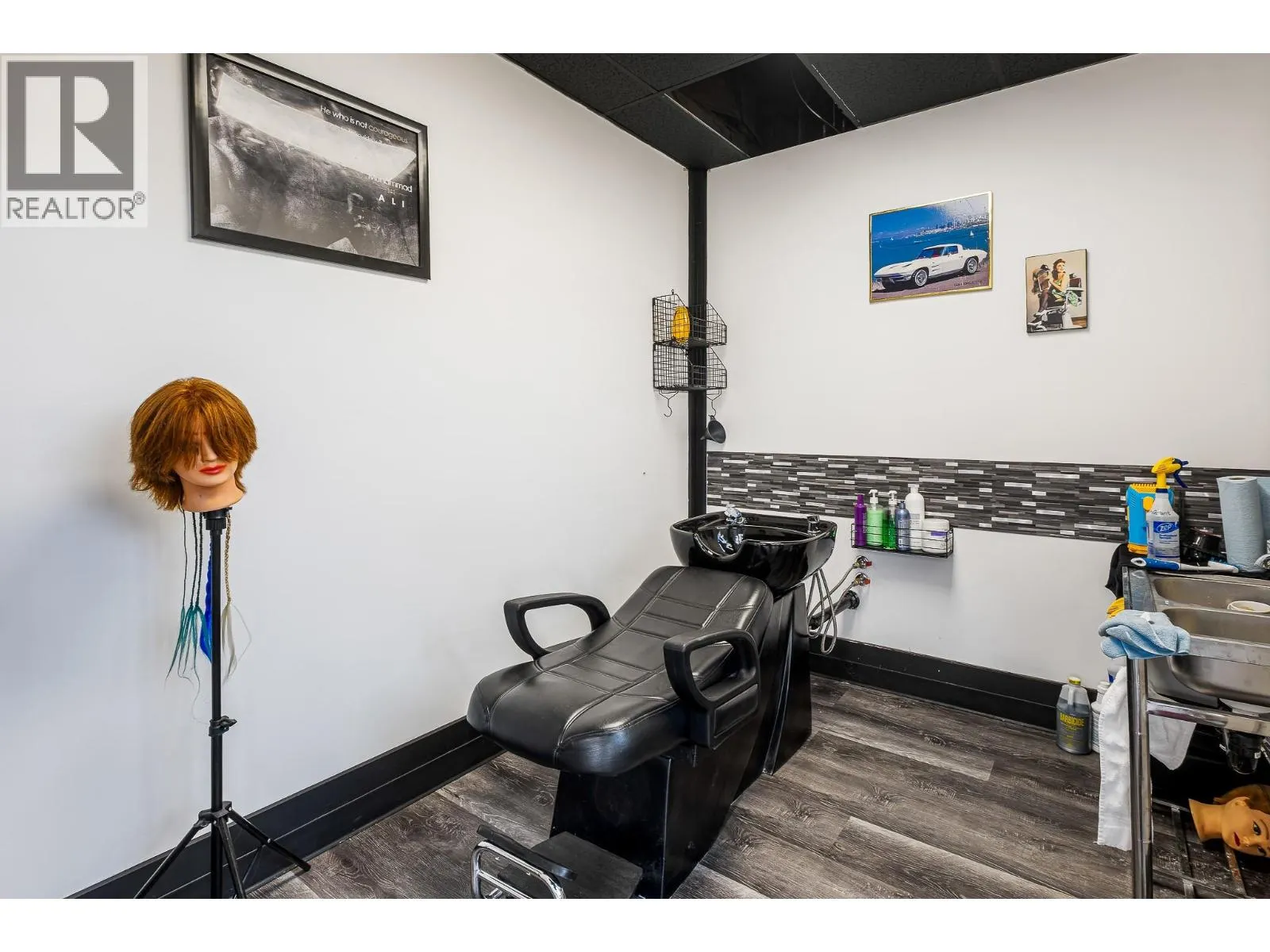 5145 26 Street Street Unit# 105A