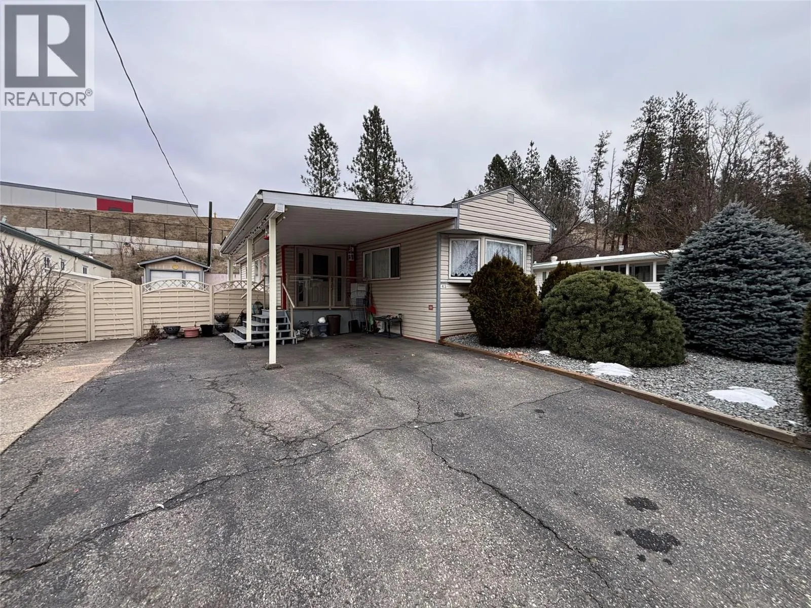 4701 Pleasant Valley Road Unit# 43