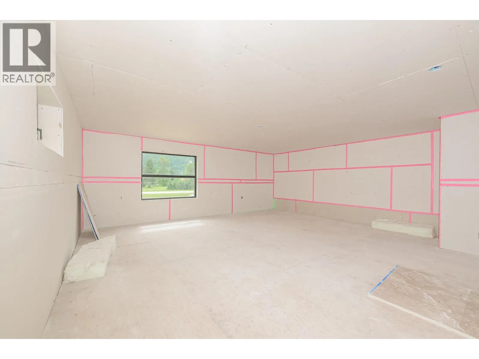 1002 Seed Frontage Road Unit# 10 Lot# PSL 10