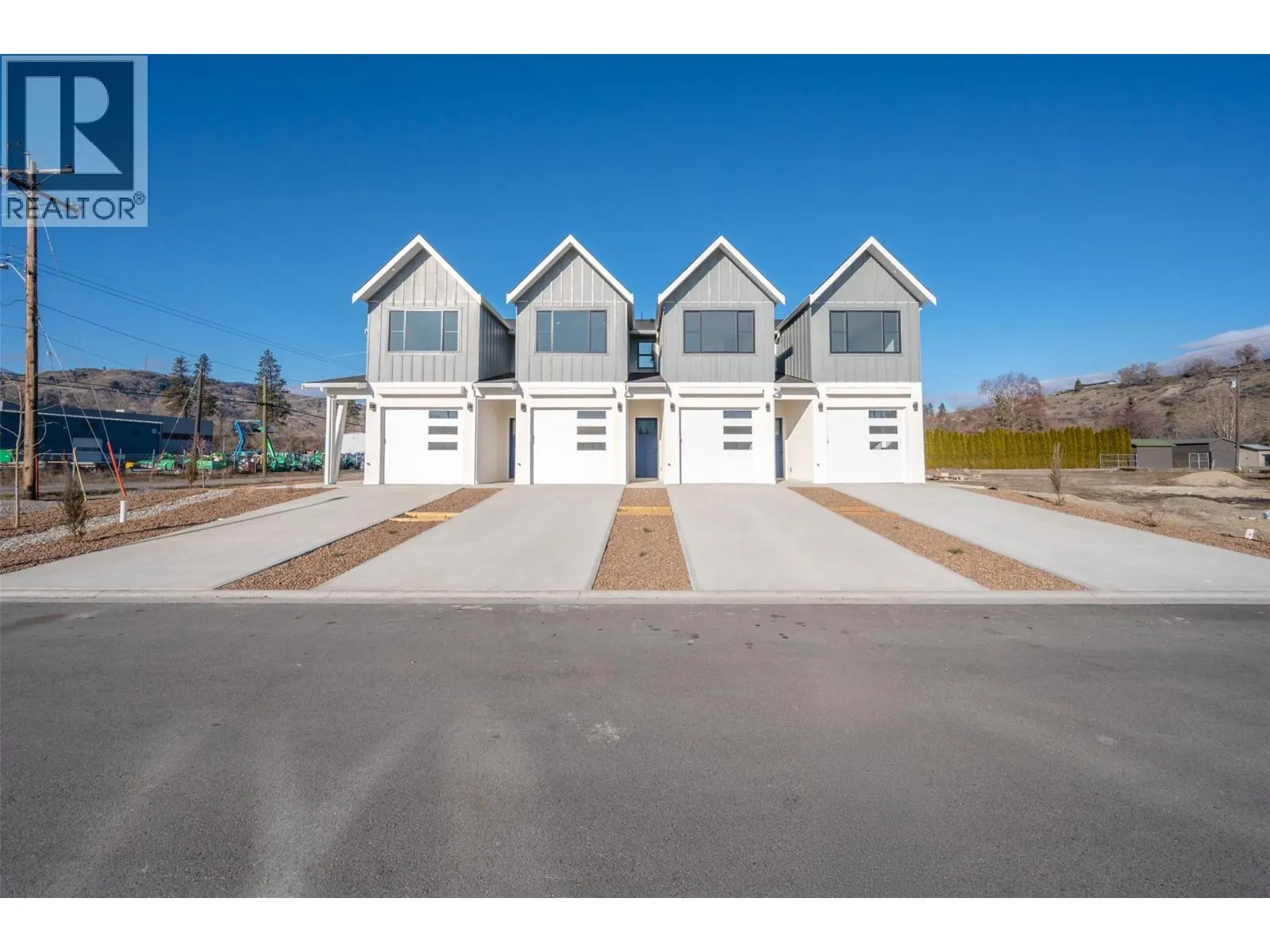 194 Maple Place Unit# 4