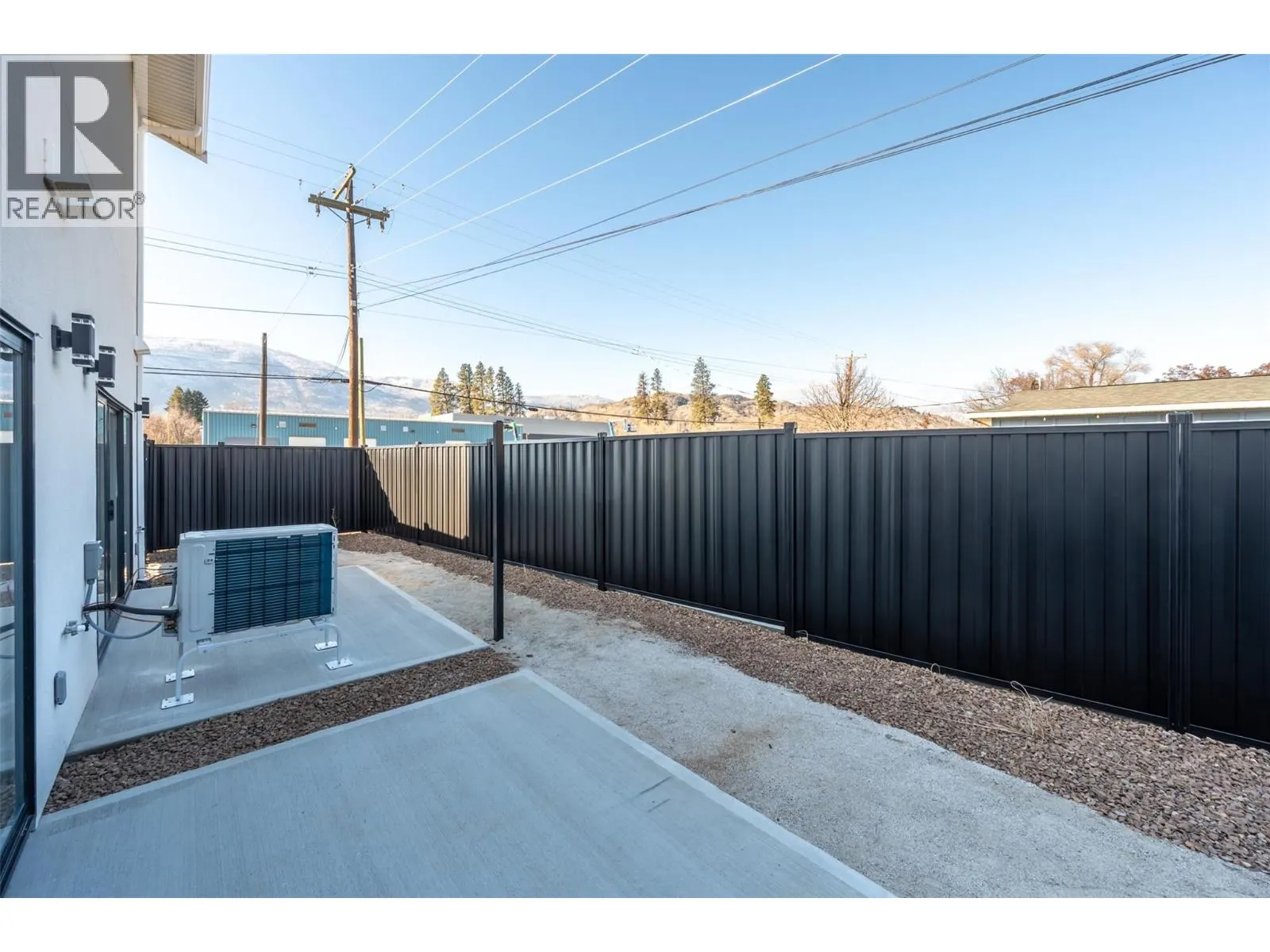 194 Maple Place Unit# 4
