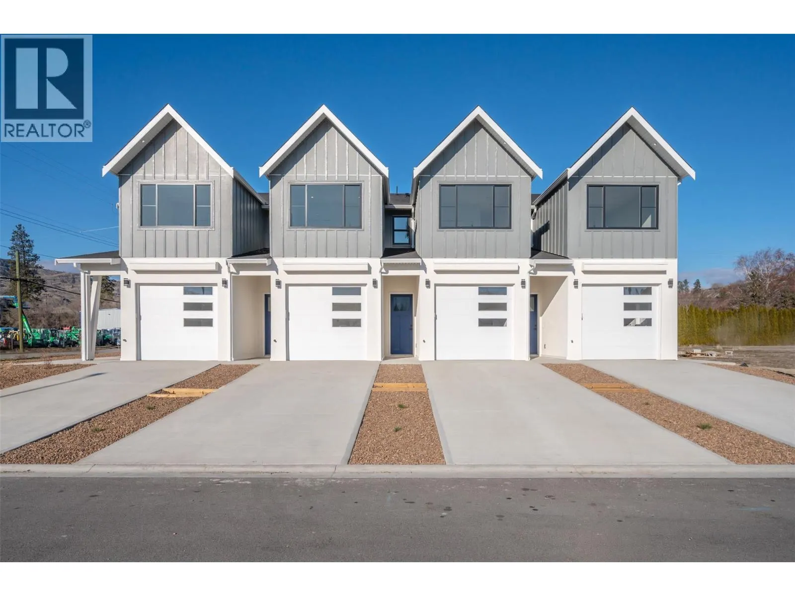 194 Maple Place Unit# 4