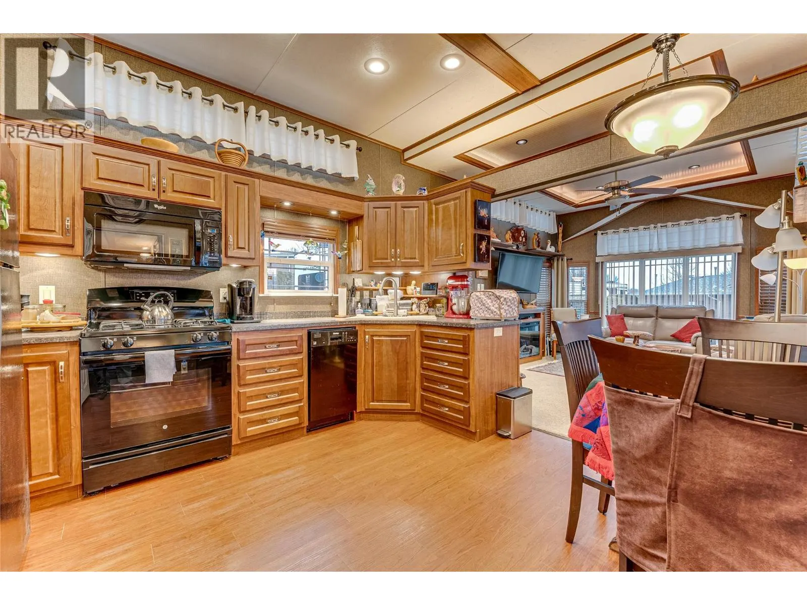 8000 Highland Road Unit# 42