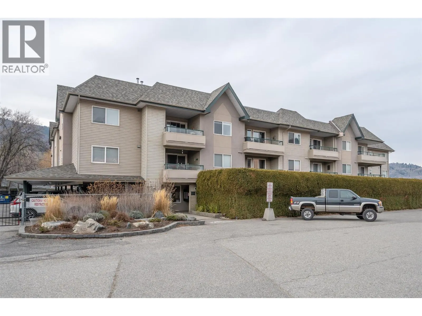640 Main Street Unit# 309