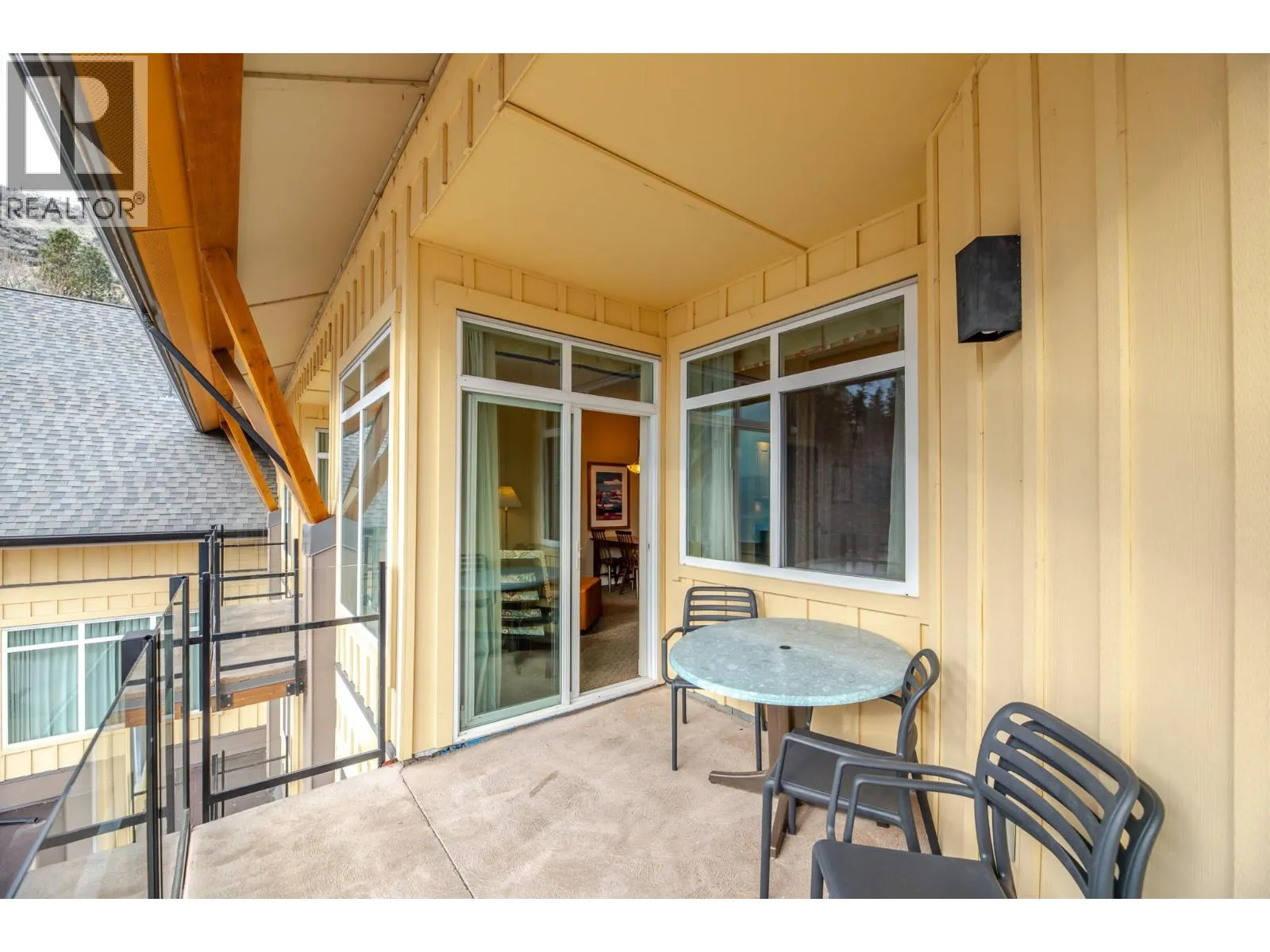 13011 LAKESHORE Drive Unit# 352