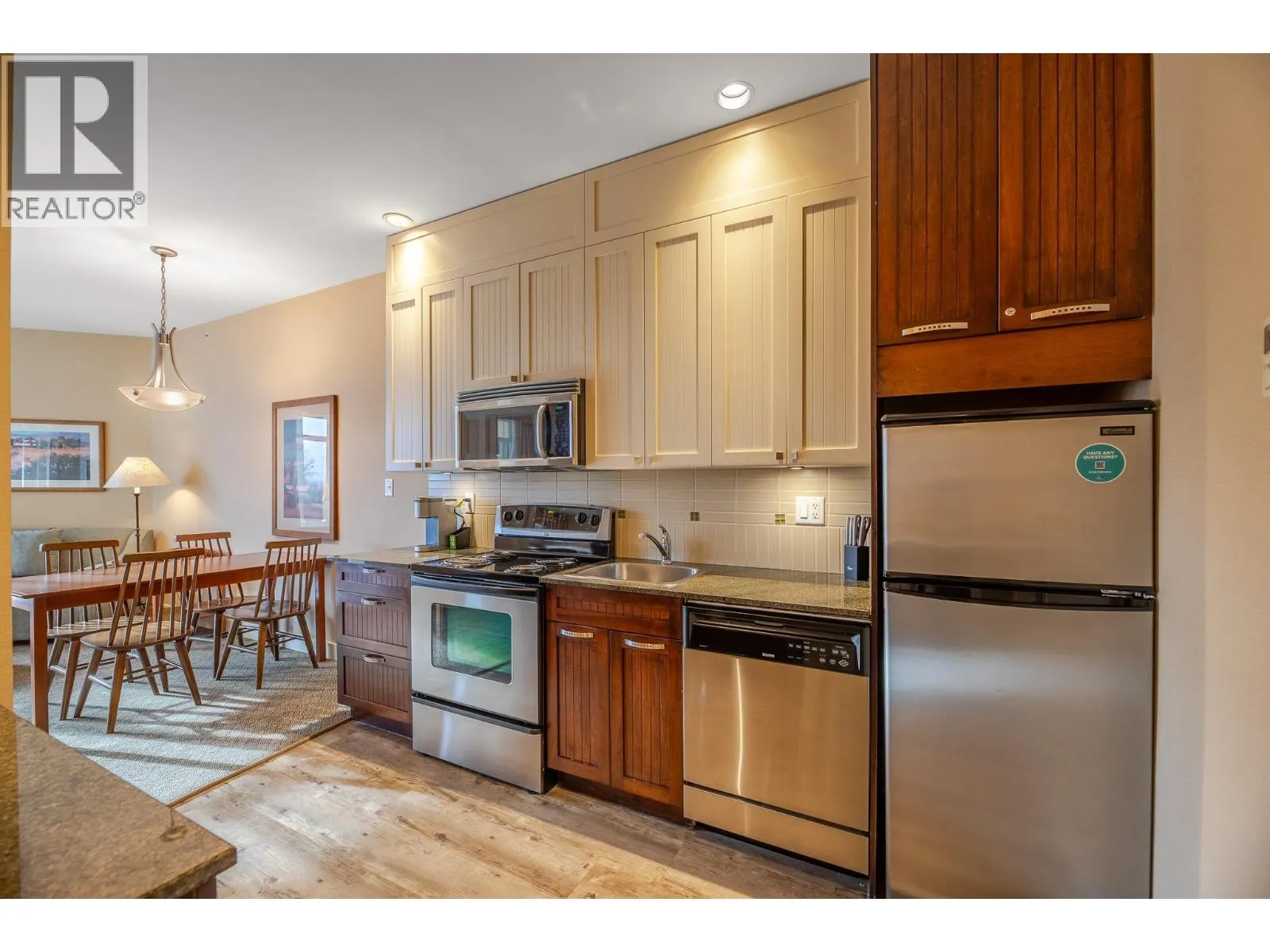 13011 LAKESHORE Drive Unit# 352