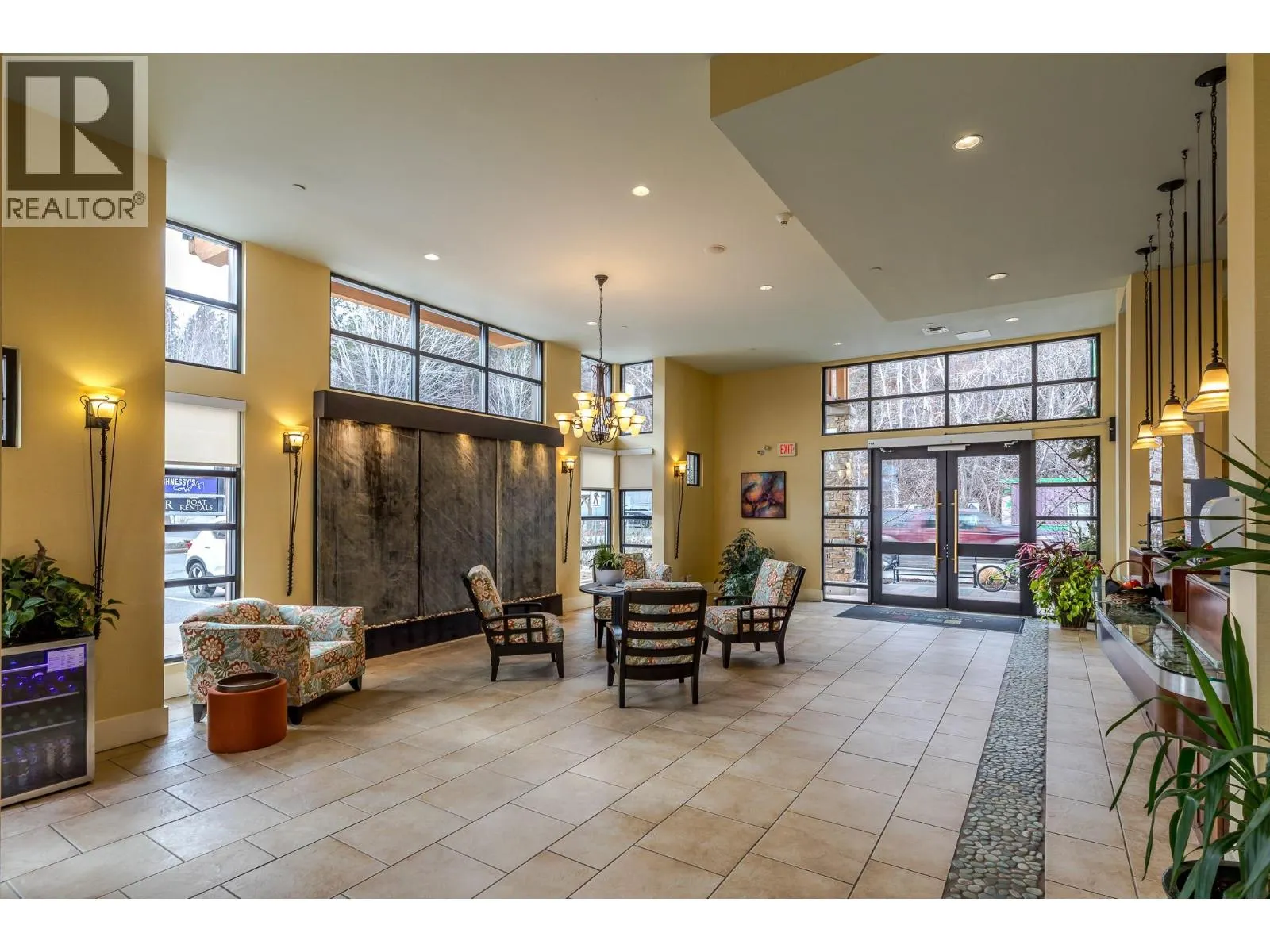13011 LAKESHORE Drive Unit# 352