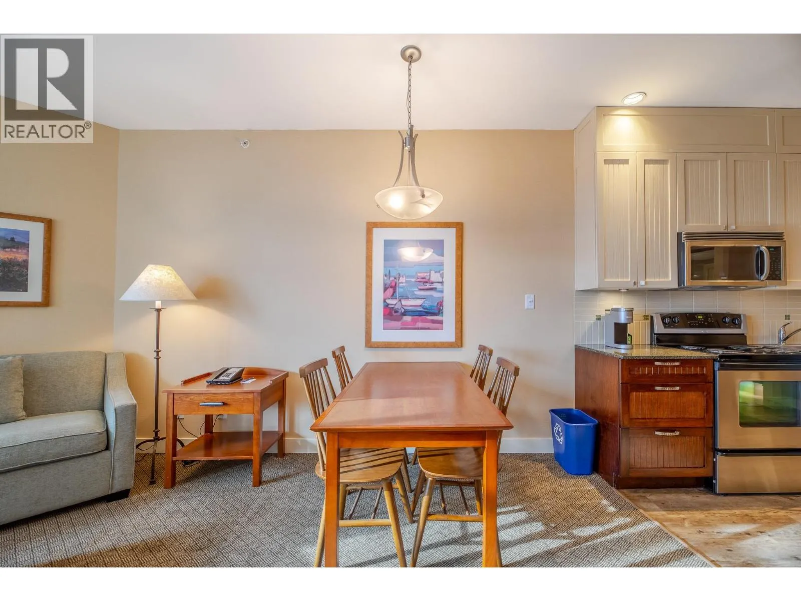 13011 LAKESHORE Drive Unit# 352