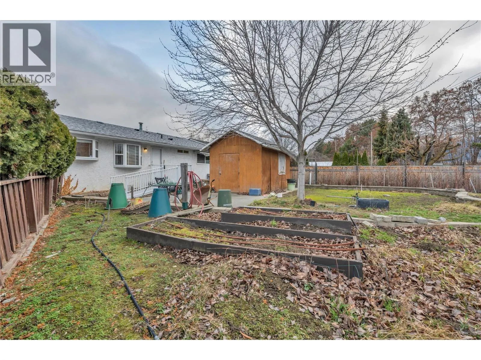 114 Ayres Crescent