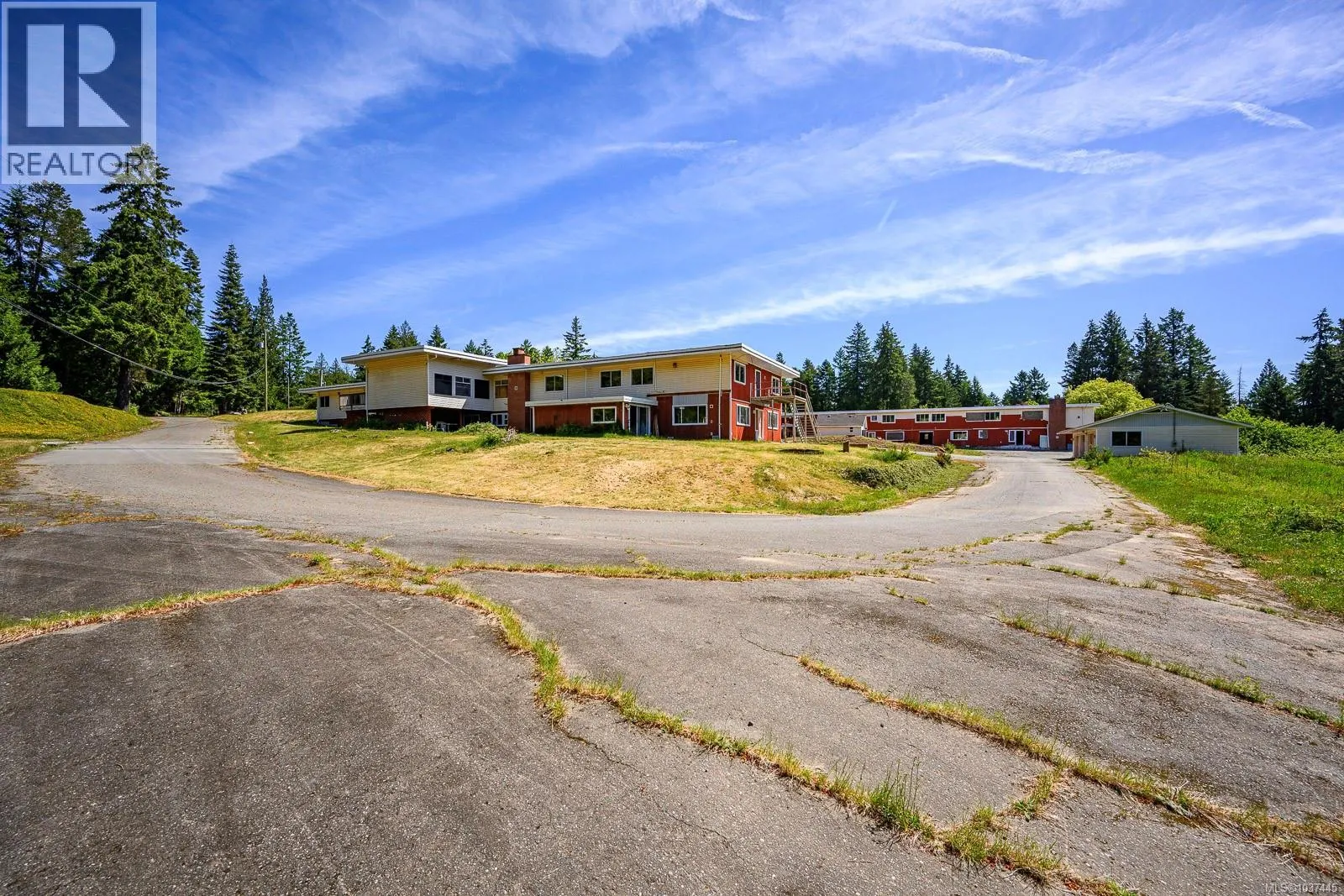 2300 Fowler Rd