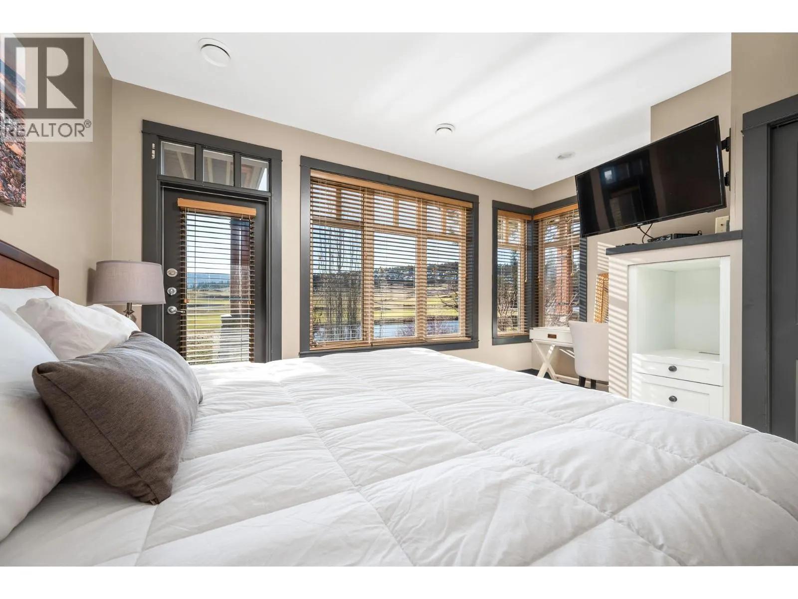 272 Chicopee Road Unit# 14B