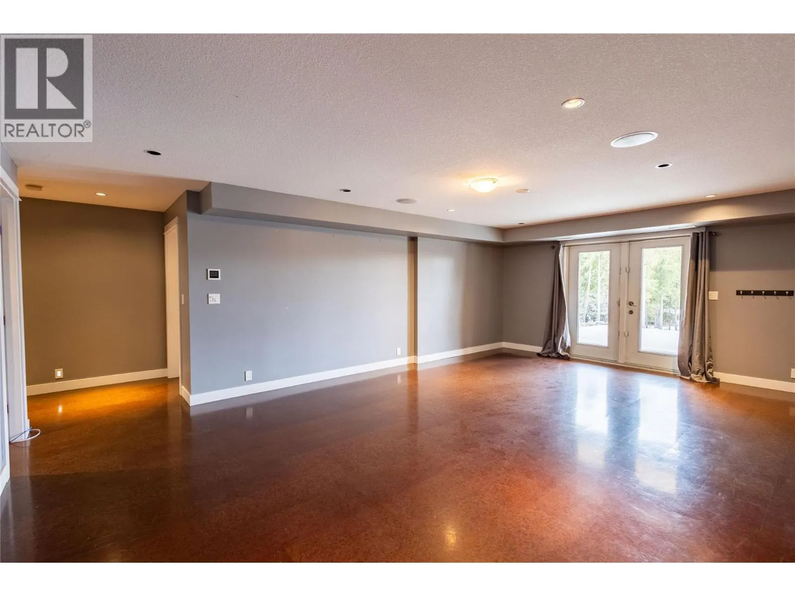 475 Bluenose Road