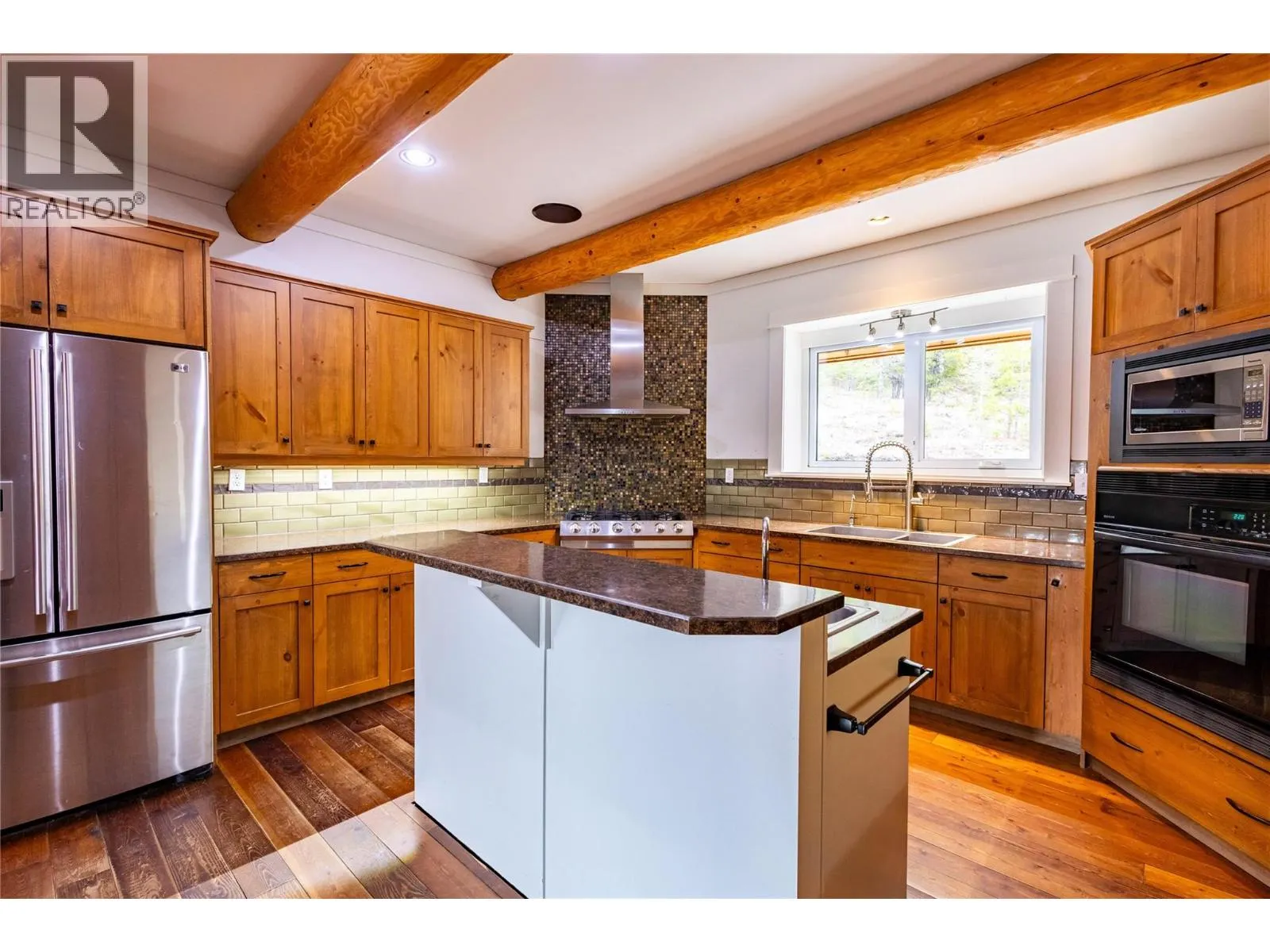 475 Bluenose Road