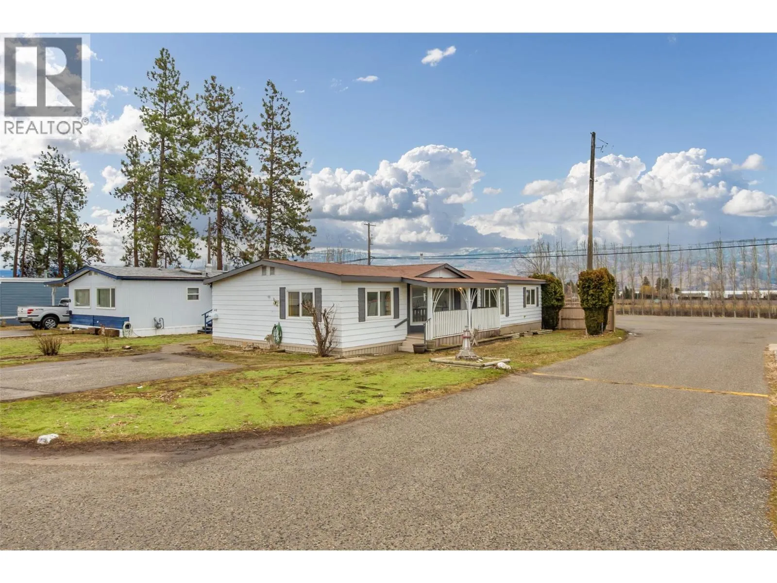 1880 Old Boucherie Road Unit# 148