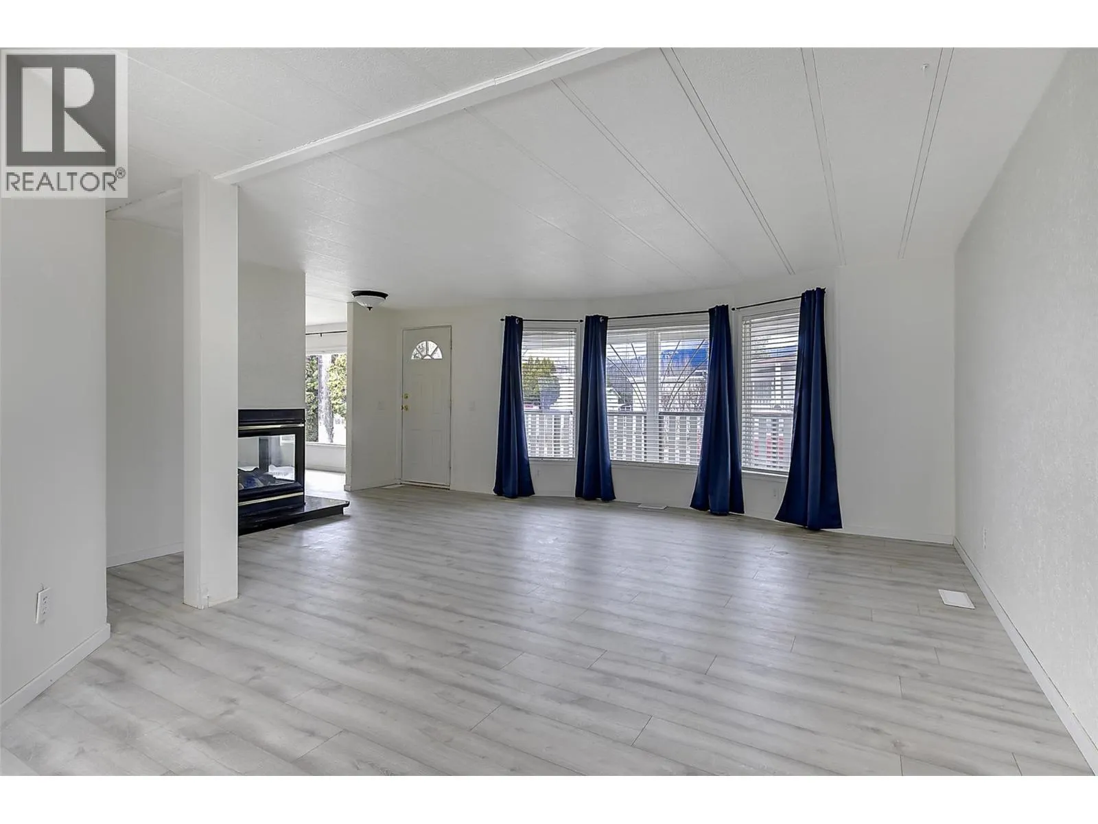 1880 Old Boucherie Road Unit# 148
