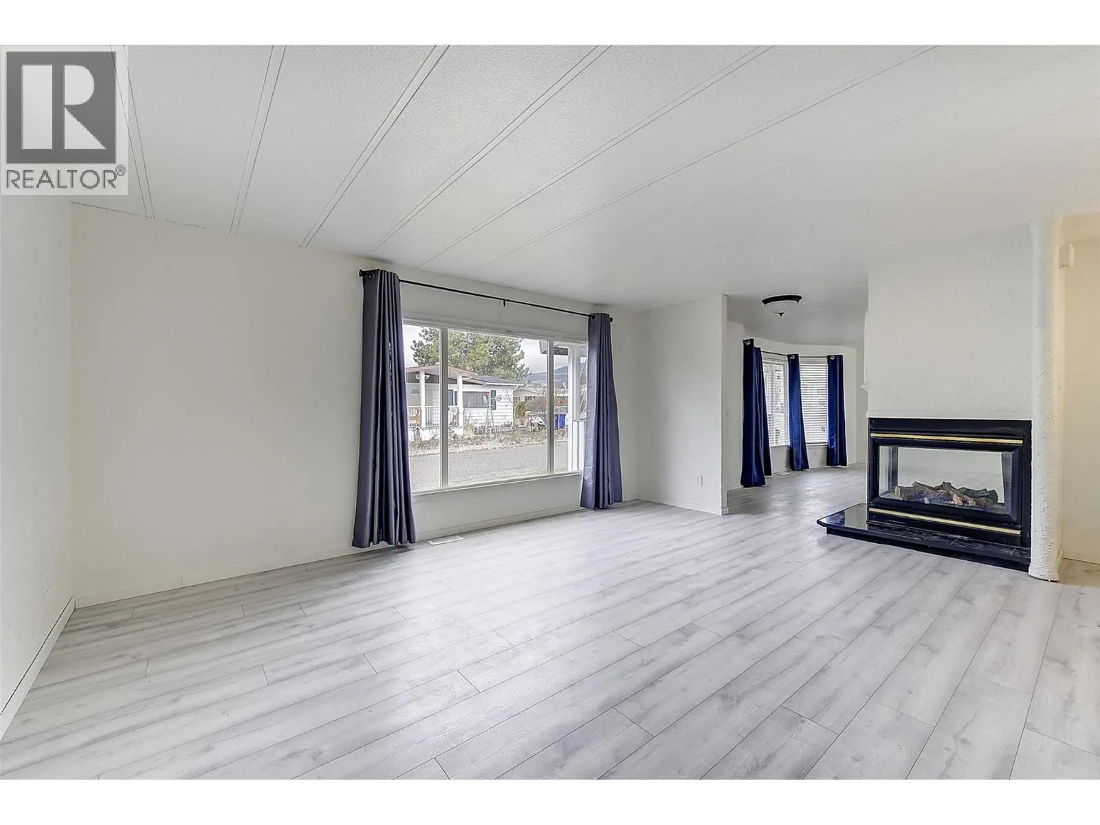 1880 Old Boucherie Road Unit# 148