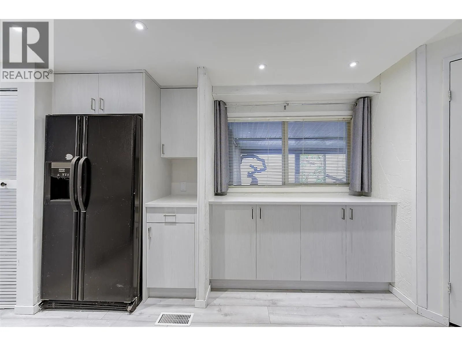 1880 Old Boucherie Road Unit# 148